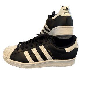 woman's Adidas Originals Superstar Black Size 8 Black & White, Like New